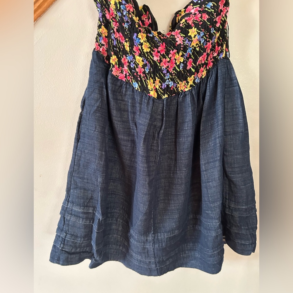 Add 1💰free w bundle sundress junior sz 9 floral knit top*, denim bottom, mini